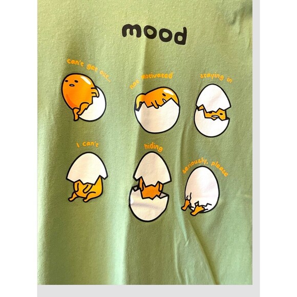 Sanrio Gudetama Mood Egg Lazy Day Graphic T-Shirt Green Unisex Size Small - Picture 2 of 4